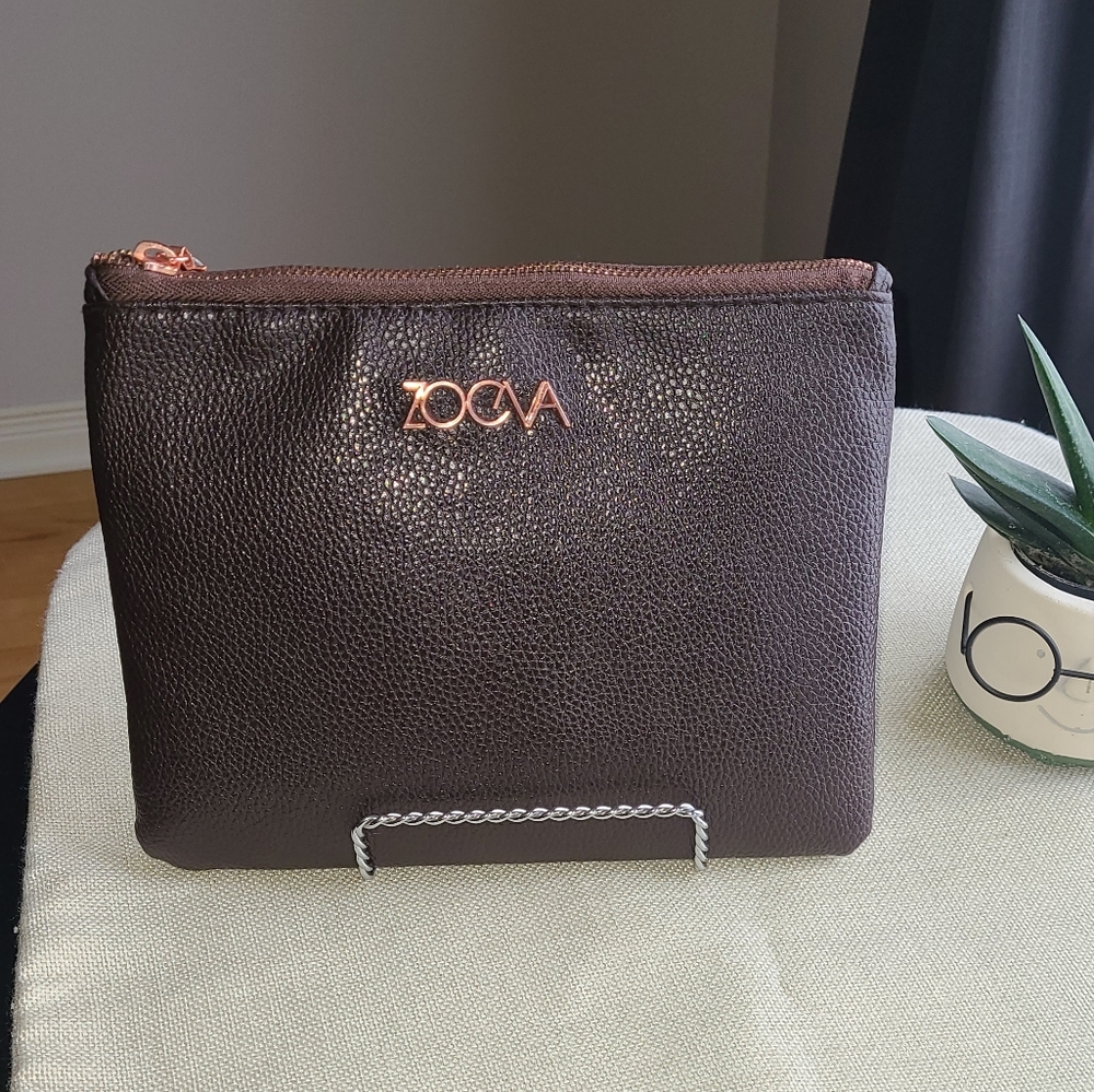 Zoeva pouch dark brown